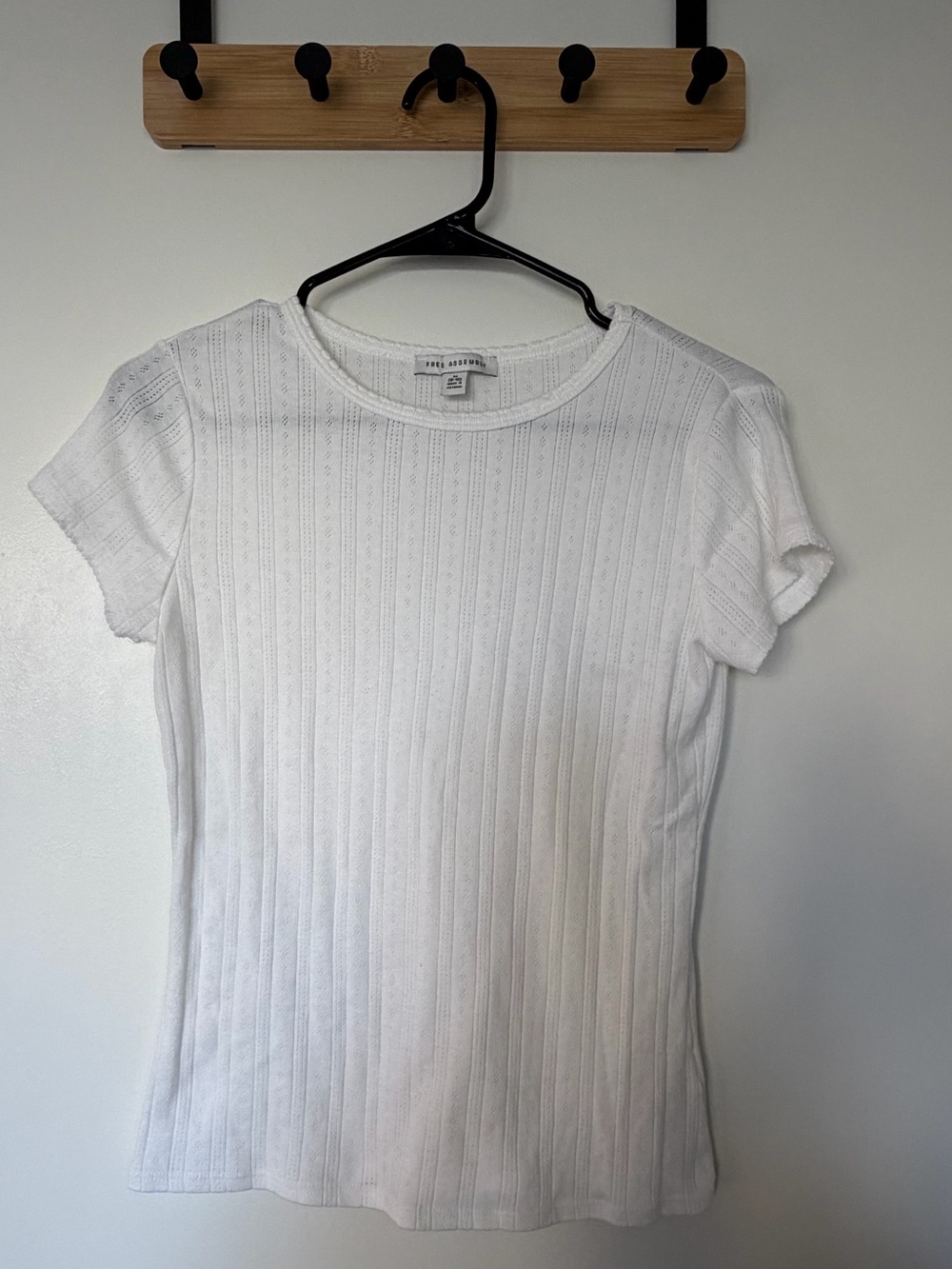 Free Assembly White Ribbed Short Sleeve Tee